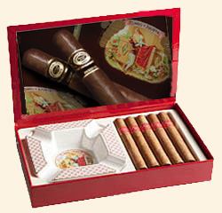 Romeo y Julieta & Montecristo Cigars w/Ashtray